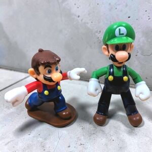 McDonald's Happy Meal Nintendo Super Mario Bros Mario Luigi Toy Figure Lot of 2